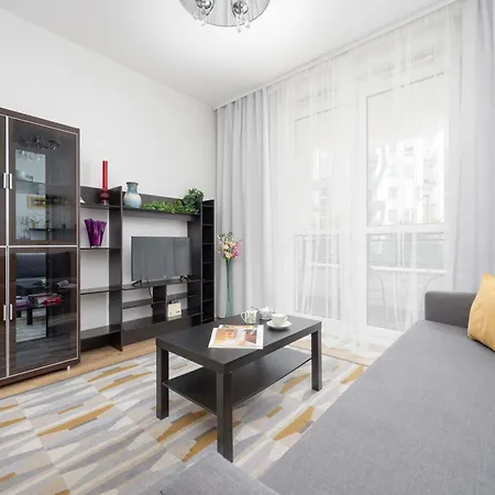 Modern With Parking Next To The Airport In By Renters * Βαρσοβία